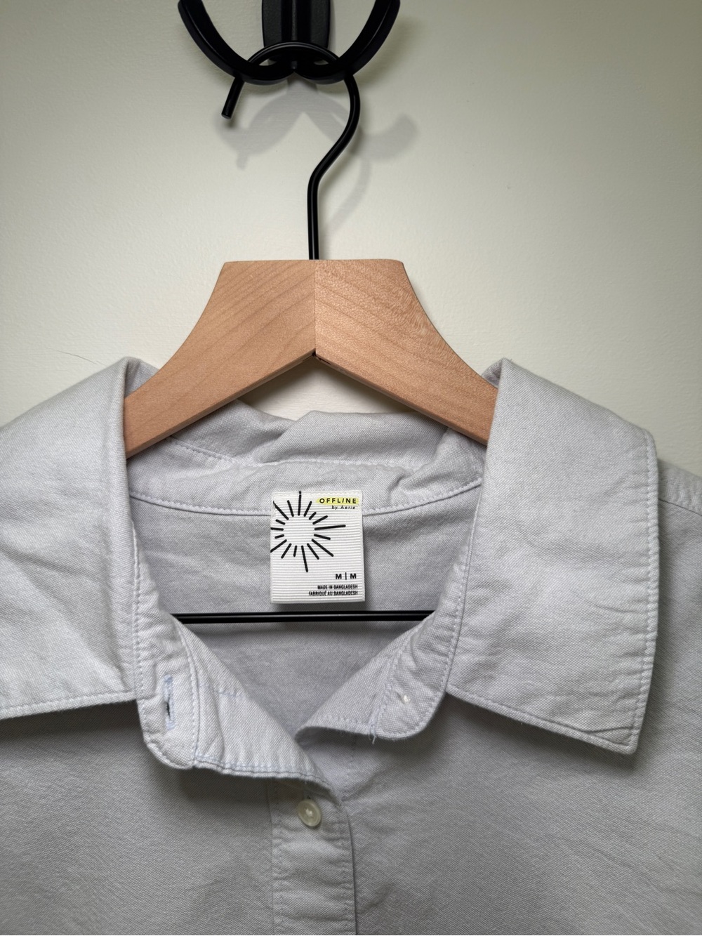 OFFLINE by Aerie Cropped Button-Up Shirt in Light Blue - Picture 4 of 5